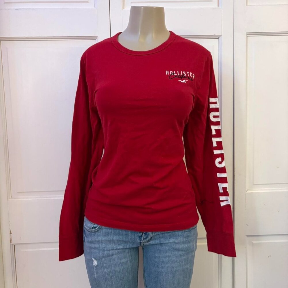 2000s Men’s Hollister Long Sleeve